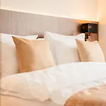 فندق Stars 4*